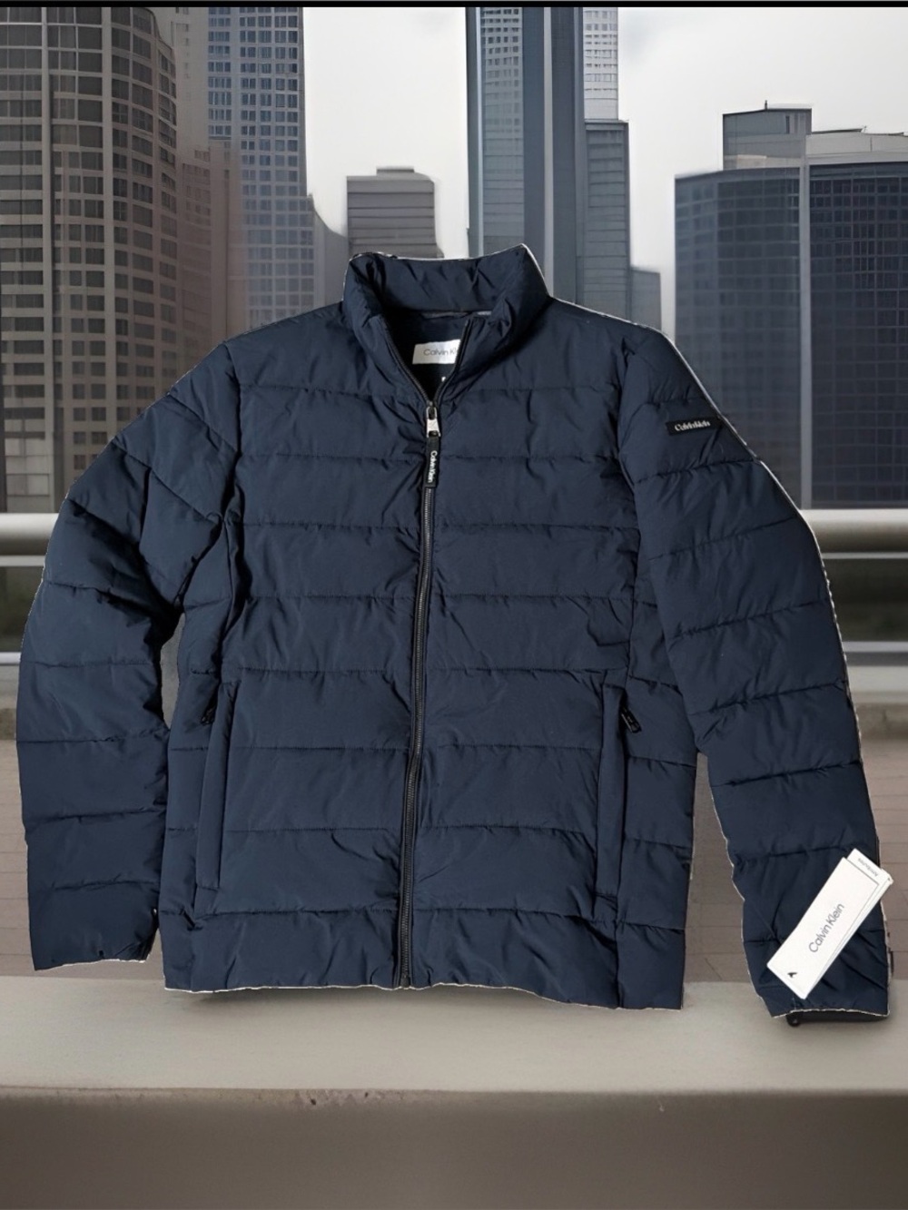 Calvin Klein Men's Sz S Quilted Infinite Stretch Water-Resistant Puffer Jacket.